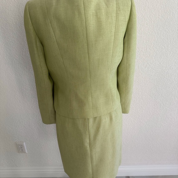 Suit Studio Pistachio Green Women's Skirt Suit - Picture 4 of 6